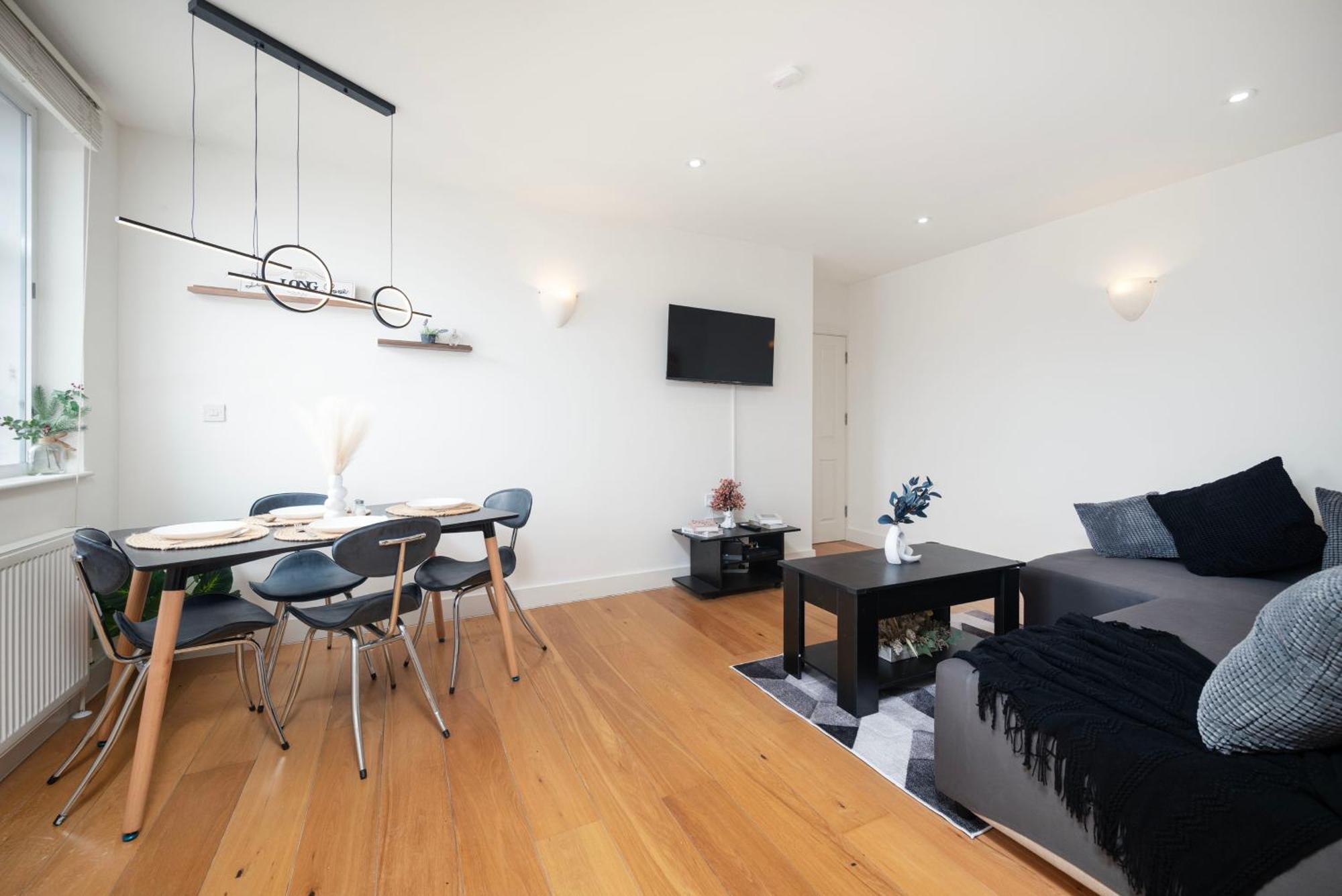 Stylish 2 Bed In Heart Of Stockwell, Free Wifi 12 Mins To Oxford Circus & Kings Cross Appartamento *
