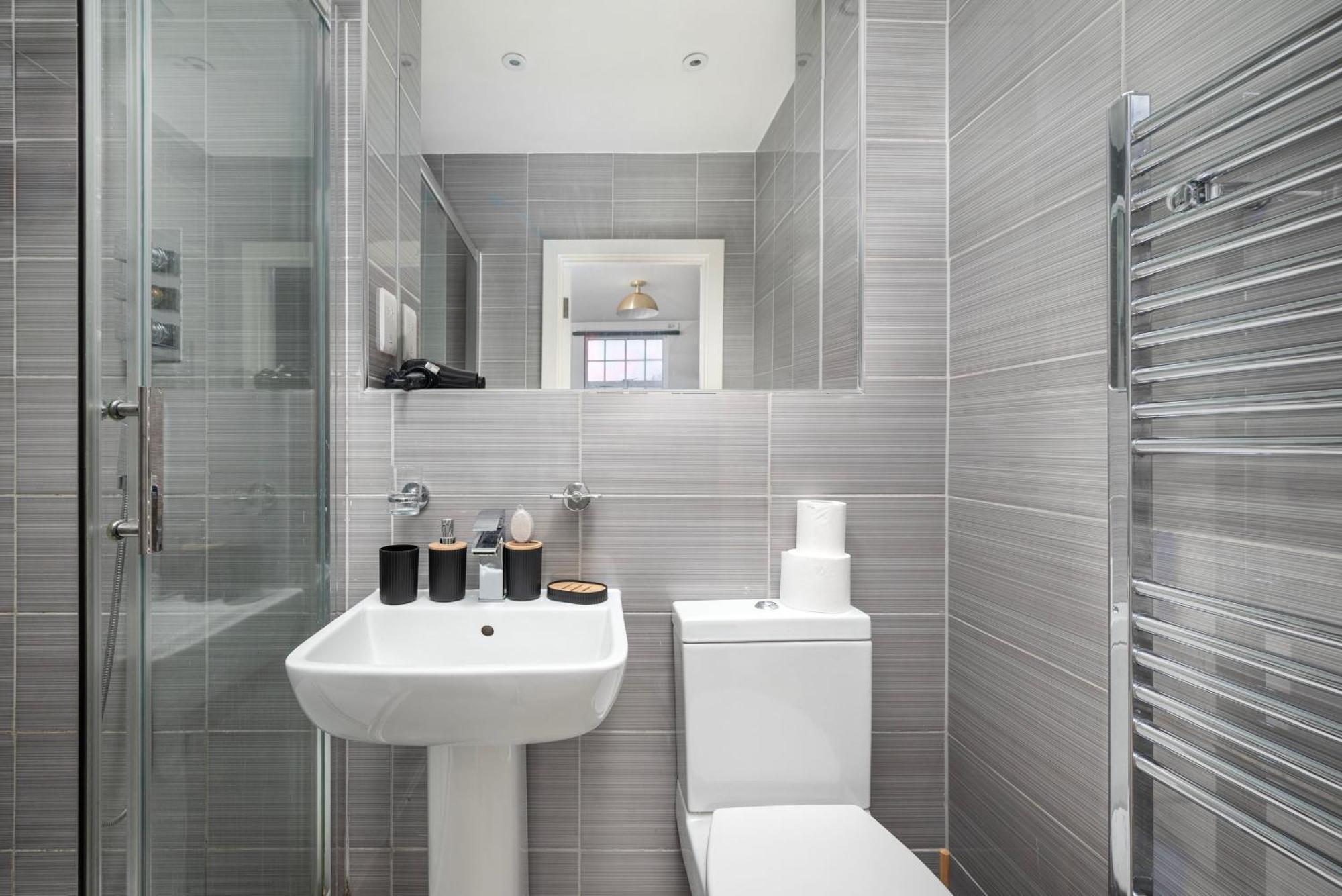 Appartamento Stylish 2 Bed In Heart Of Stockwell, Free Wifi 12 Mins To Oxford Circus & Kings Cross